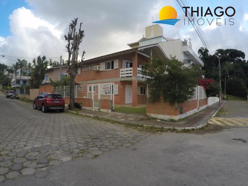 Casa com o Código 148 para alugar no bairro Canasvieiras na cidade de Florianópolis com 4 dormitorio(s) possui 4 banheiro(s)