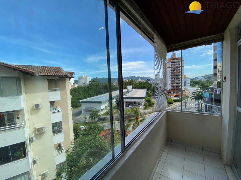 Apartamento com o Código 312 à Venda no bairro Itacorubi na cidade de Florianópolis com 2 dormitorio(s) possui 1 garagem(ns) possui 1 banheiro(s) com área de 86,22 m2