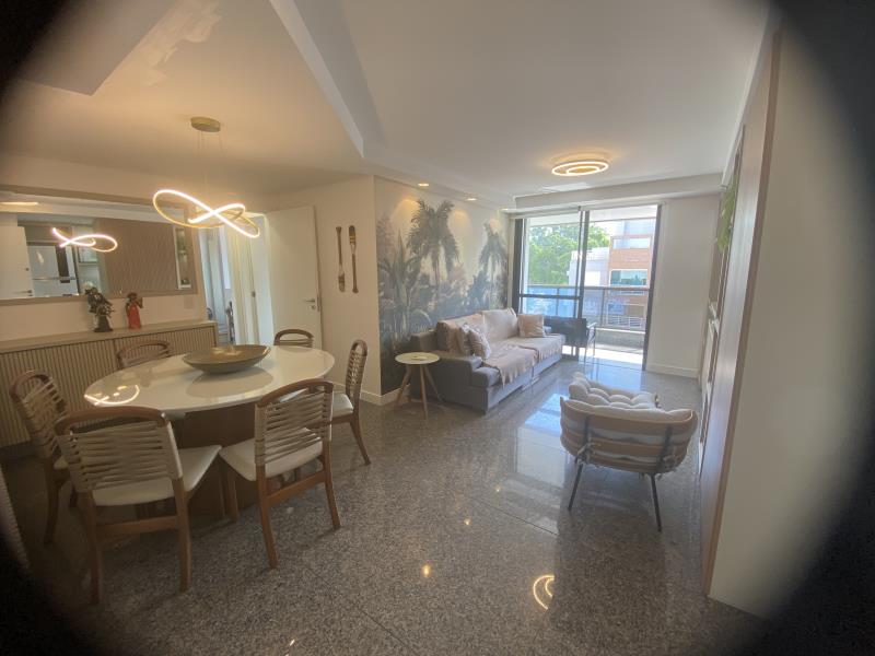 Apartamento com o Código 316 para alugar no bairro Canasvieiras na cidade de Florianópolis com 2 dormitorio(s) possui 1 garagem(ns) possui 1 banheiro(s)
