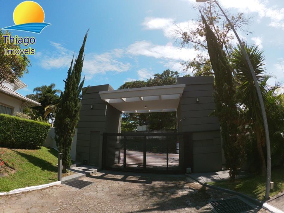 Casa com o Código 229 à Venda no bairro Canasvieiras na cidade de Florianópolis possui 6 garagem(ns)