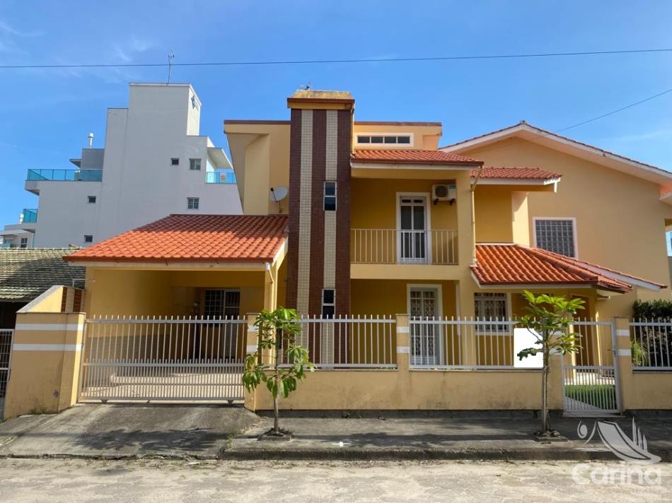 Casa Codigo 240 a Venda no bairro Palmas na cidade de Governador Celso Ramos