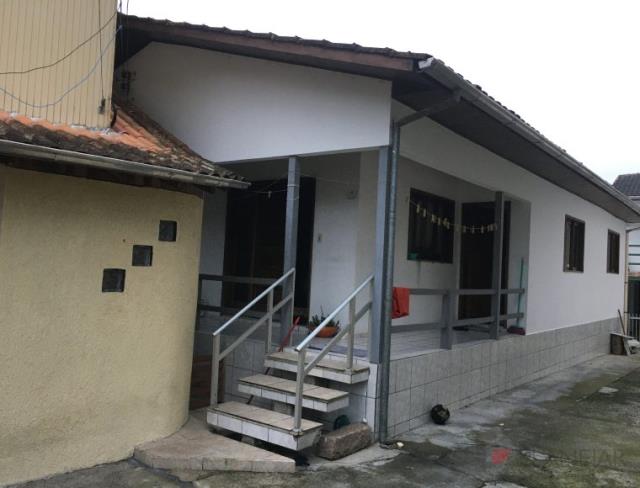Casa Codigo 109 a Venda no bairro Centro na cidade de Orleans