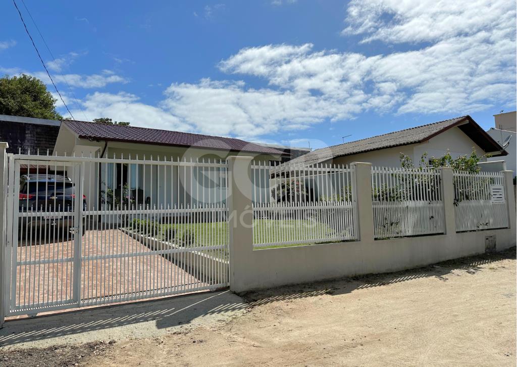 Casa Codigo 115 para temporada no bairro Palmas na cidade de Governador Celso Ramos
