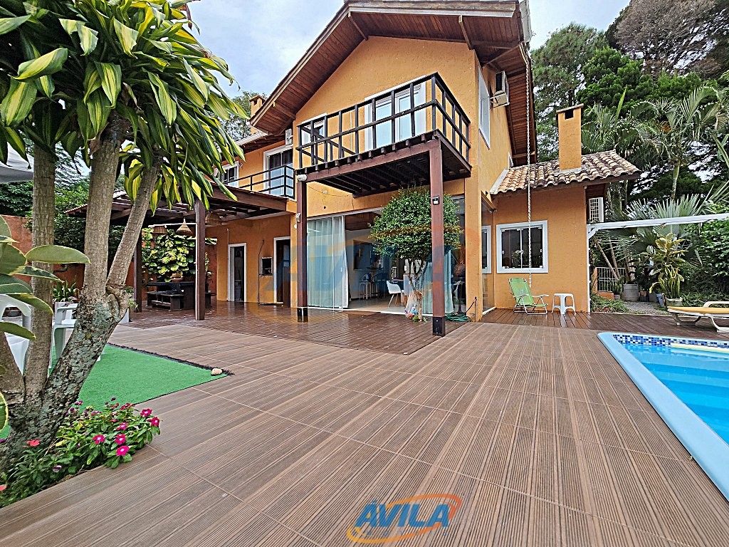 Casa Codigo 111 a Venda no bairro Lagoa da Conceição na cidade de Florianópolis