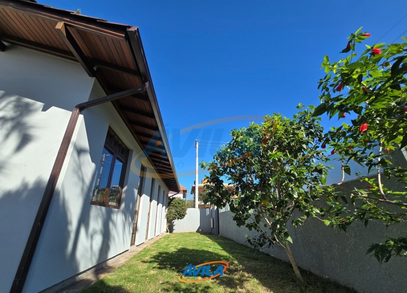 Casa Codigo 250 a Venda no bairro Lagoa da Conceição na cidade de Florianópolis