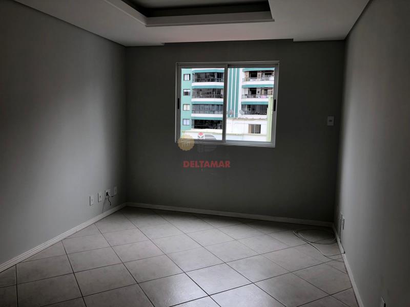 Apartamento Código 641 para Venda MERO no bairro Centro na cidade de Balneário Camboriú 