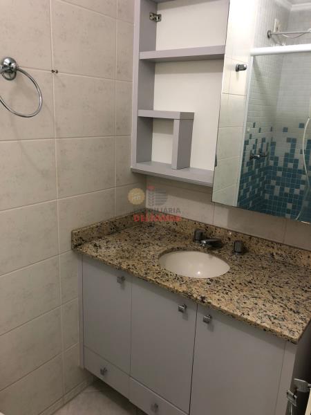 Apartamento Código 641 para Venda MERO no bairro Centro na cidade de Balneário Camboriú 