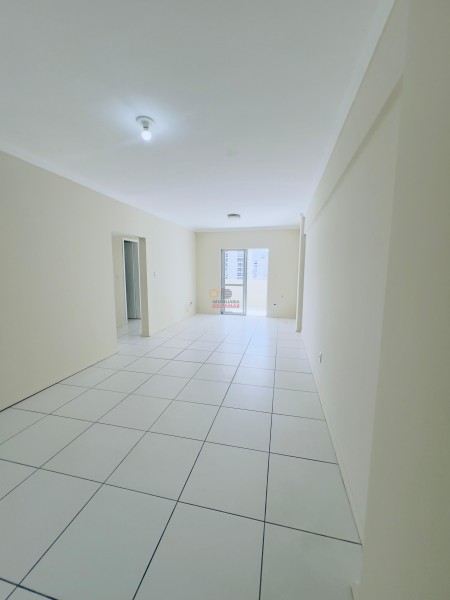 Apartamento Código 759 para alugar no bairro Centro na cidade de Balneário Camboriúna Imobiliária DeltaMar 