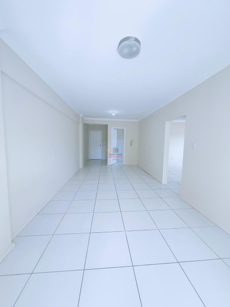 Apartamento Código 759 para alugar no bairro Centro na cidade de Balneário Camboriúna Imobiliária DeltaMar 