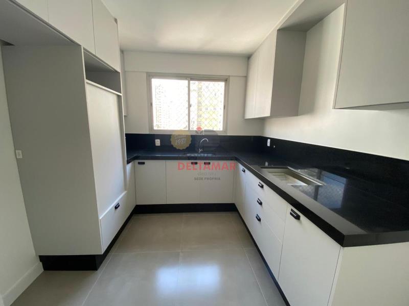 Apartamento Código 796 para alugar no bairro Centro na cidade de Balneário Camboriúna Imobiliária DeltaMar5 