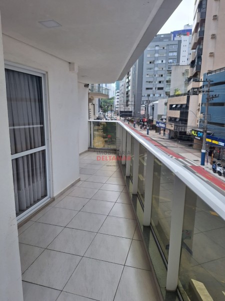 Apartamento Código 850 para alugar no bairro Centro na cidade de Balneário Camboriúna Imobiliária DeltaMar5 