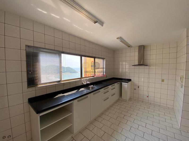 Apartamento Código 1427 para alugar no bairro Centro na cidade de Balneário Camboriúna Imobiliária DeltaMar5 