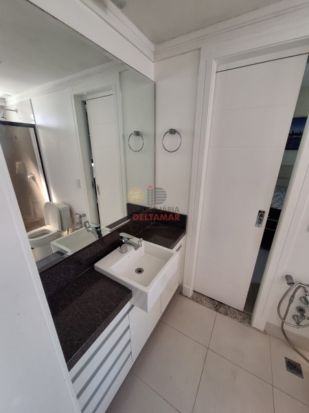 Apartamento Código 1689 para alugar VILLA FLORENCE no bairro Centro na cidade de Balneário Camboriú 