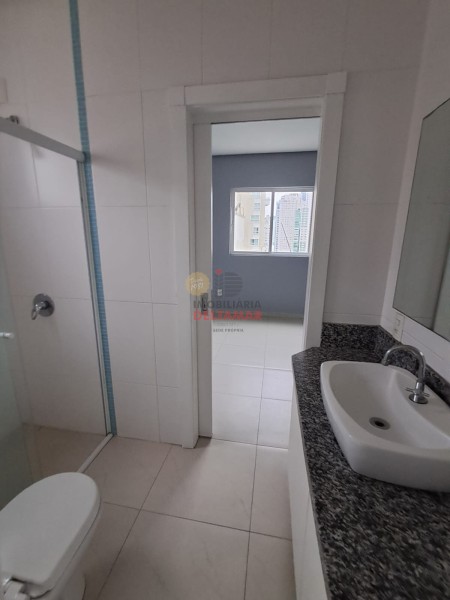 Apartamento Código 1976 para alugar URANOS no bairro Centro na cidade de Balneário Camboriú 