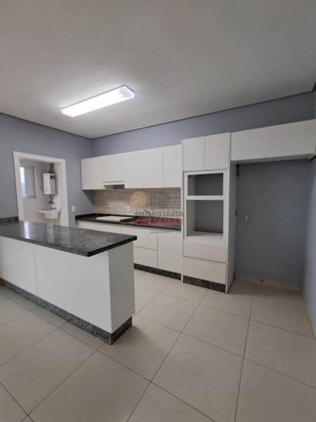 Apartamento Código 1976 para alugar URANOS no bairro Centro na cidade de Balneário Camboriú 