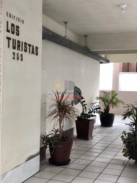Apartamento Código 3034 para alugar no bairro Centro na cidade de Balneário Camboriúna Imobiliária DeltaMar 
