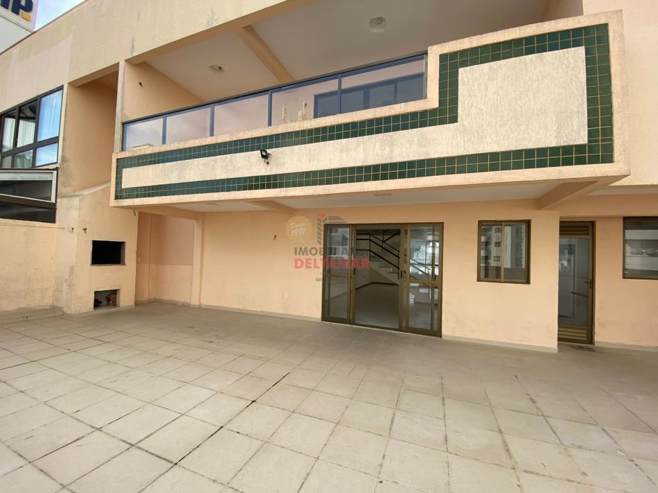 Cobertura Duplex Código 3551 para alugar no bairro Pioneiros na cidade de Balneário Camboriúna Imobiliária DeltaMar5 