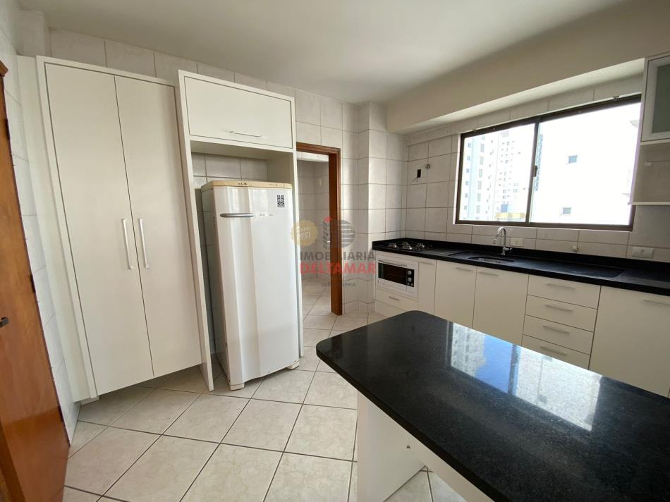 Cobertura Duplex Código 3551 para alugar no bairro Pioneiros na cidade de Balneário Camboriúna Imobiliária DeltaMar5 