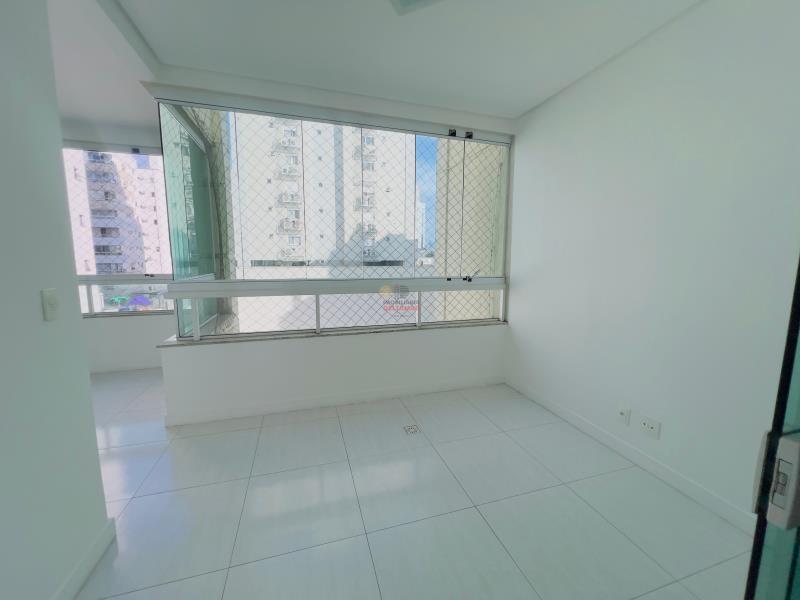 Apartamento Código 3565 para alugar Château De Versailles no bairro Centro na cidade de Balneário Camboriú 
