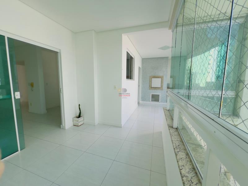 Apartamento Código 3565 para alugar Château De Versailles no bairro Centro na cidade de Balneário Camboriú 