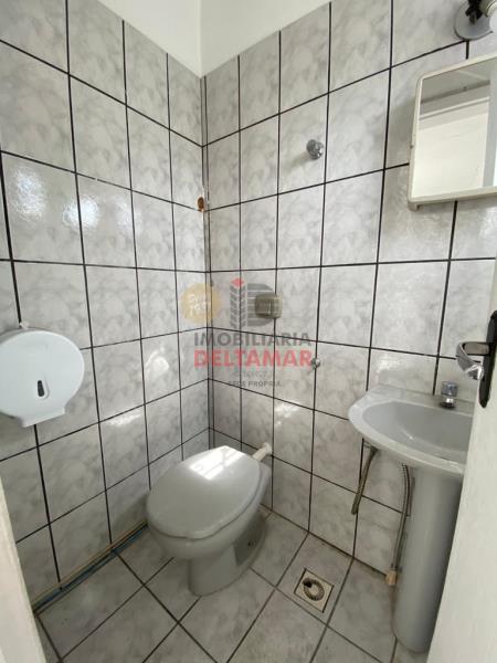 Sala Código 3690 para alugar  no bairro Centro na cidade de Balneário Camboriú 