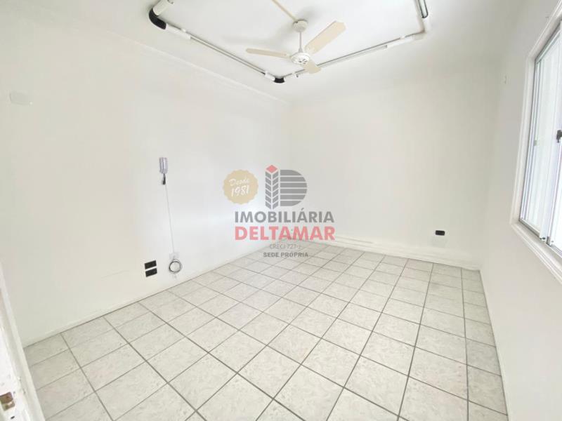 Sala Código 3690 para alugar  no bairro Centro na cidade de Balneário Camboriú 