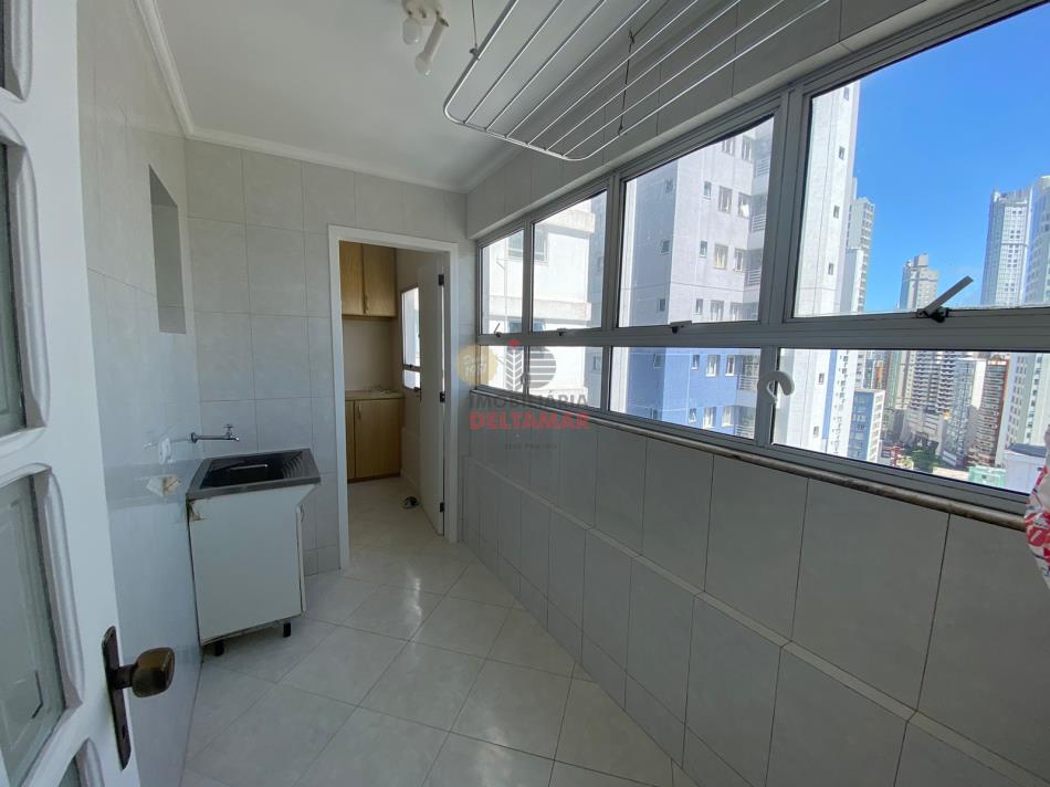 Apartamento Código 3887 para alugar no bairro Centro na cidade de Balneário Camboriúna Imobiliária DeltaMar 
