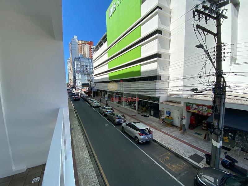 Apartamento Código 3927 para alugar SANTELMO no bairro Centro na cidade de Balneário Camboriú 