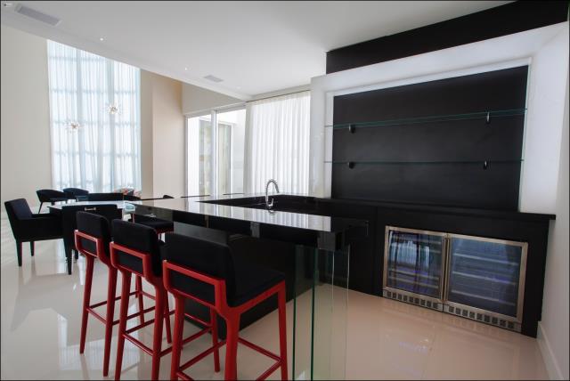 Apartamento Código 4037 para Venda PORTINAX no bairro Centro na cidade de Balneário Camboriú 