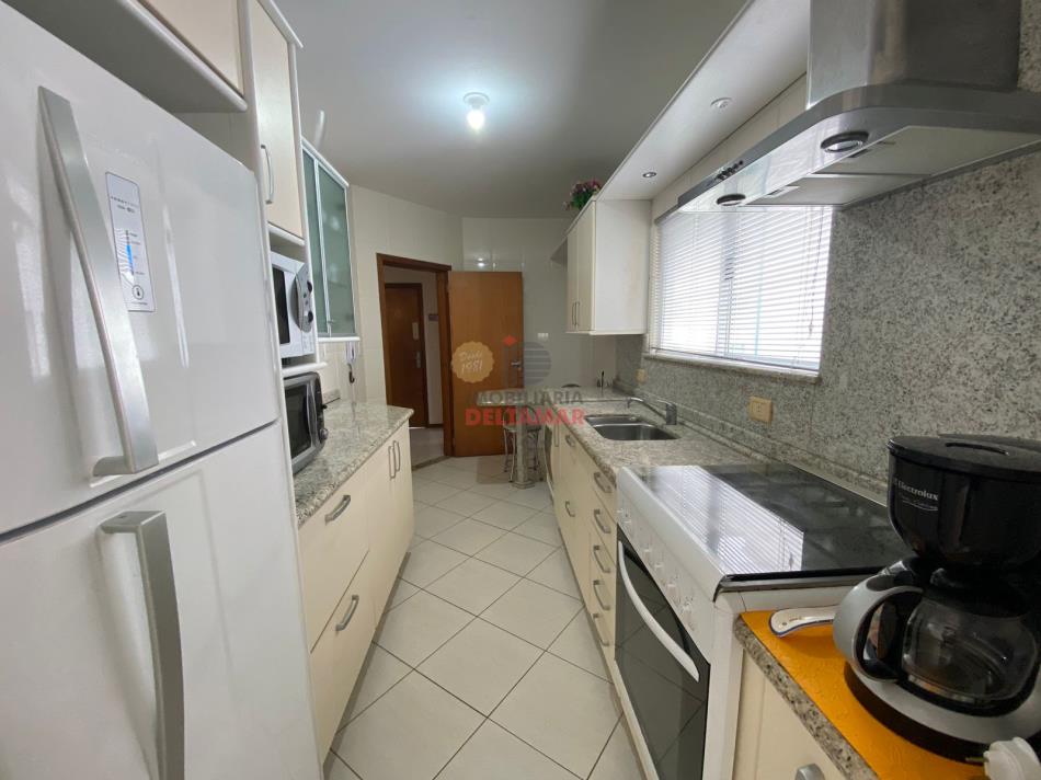 Apartamento Codigo 4414 para Alugar na temporadano bairro Centro na cidade de Balneário Camboriúna Imobiliária DeltaMar 