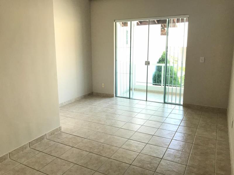 Sobrado Código 4675 para alugar no bairro Praia dos Amores na cidade de Balneário Camboriúna Imobiliária DeltaMar5 
