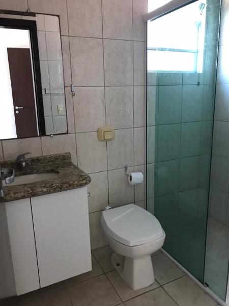Sobrado Código 4675 para alugar no bairro Praia dos Amores na cidade de Balneário Camboriúna Imobiliária DeltaMar5 