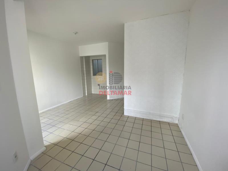 Apartamento Código 4779 para alugar no bairro Centro na cidade de Balneário Camboriúna Imobiliária DeltaMar 