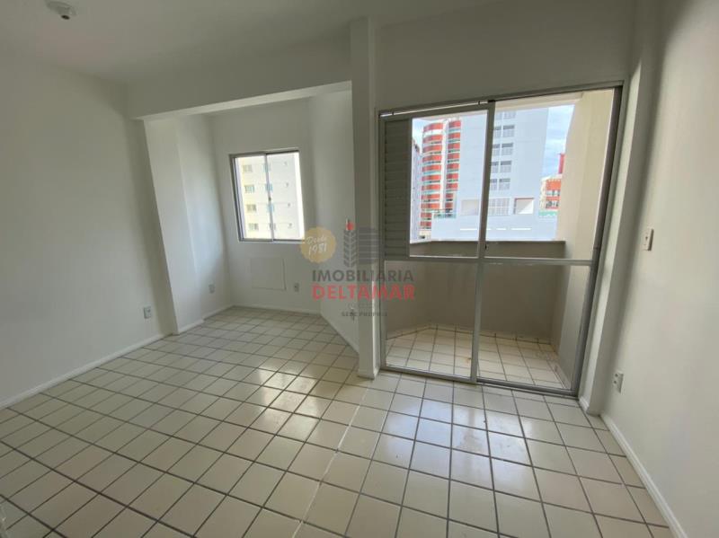 Apartamento Código 4779 para alugar no bairro Centro na cidade de Balneário Camboriúna Imobiliária DeltaMar 