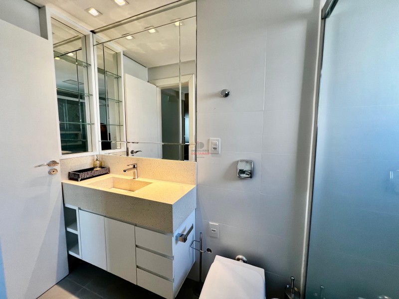 Apartamento Código 5056 para alugar no bairro Centro na cidade de Balneário Camboriúna Imobiliária DeltaMar5 