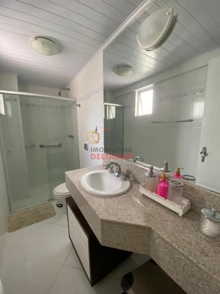 Apartamento Código 5103 para alugar no bairro Centro na cidade de Balneário Camboriúna Imobiliária DeltaMar 