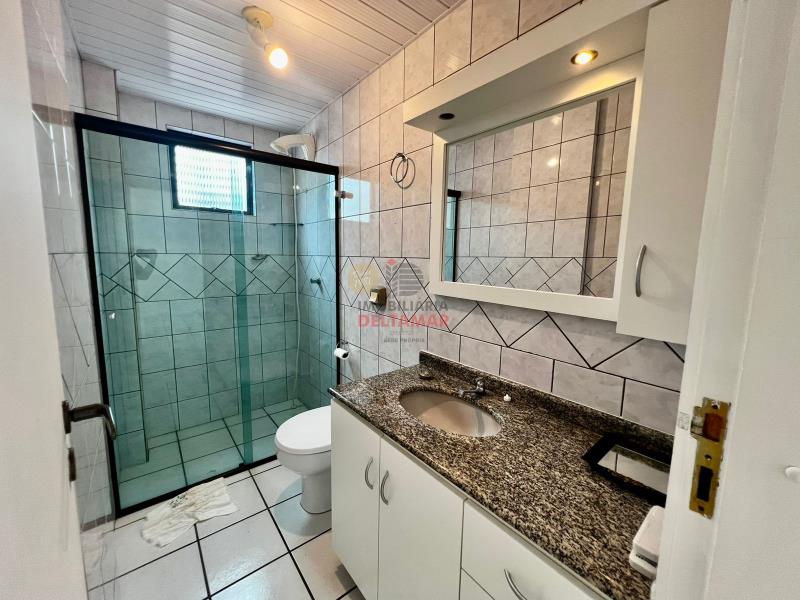 Apartamento Código 5110 para alugar no bairro Centro na cidade de Balneário Camboriúna Imobiliária DeltaMar5 