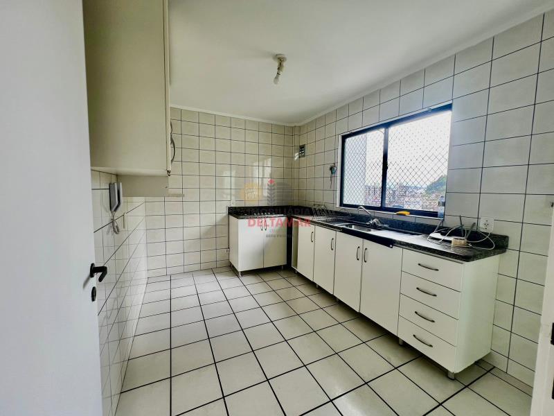Apartamento Código 5110 para alugar no bairro Centro na cidade de Balneário Camboriúna Imobiliária DeltaMar5 