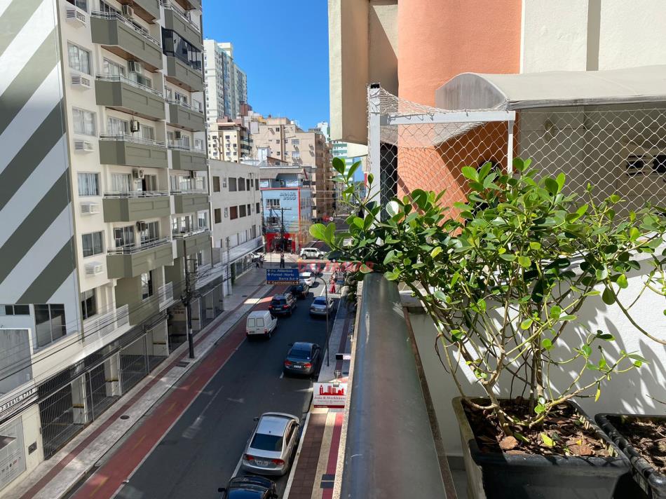 Apartamento Código 5248 para alugar no bairro Centro na cidade de Balneário Camboriúna Imobiliária DeltaMar 