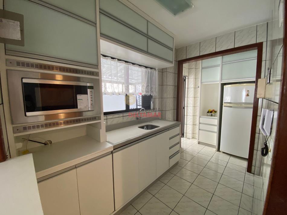 Apartamento Código 5248 para alugar no bairro Centro na cidade de Balneário Camboriúna Imobiliária DeltaMar 