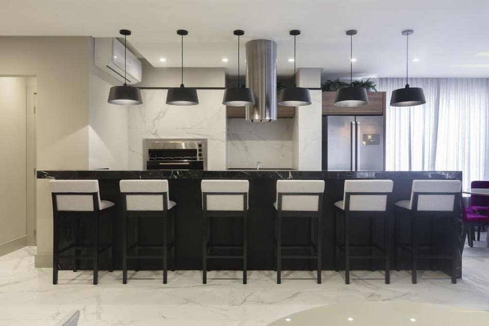 Apartamento Código 5467 para Venda Residencial Mirante das Águas no bairro Centro na cidade de Balneário Camboriú 