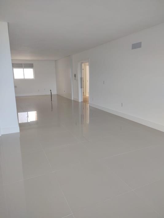 Apartamento Código 5467 para Venda Residencial Mirante das Águas no bairro Centro na cidade de Balneário Camboriú 