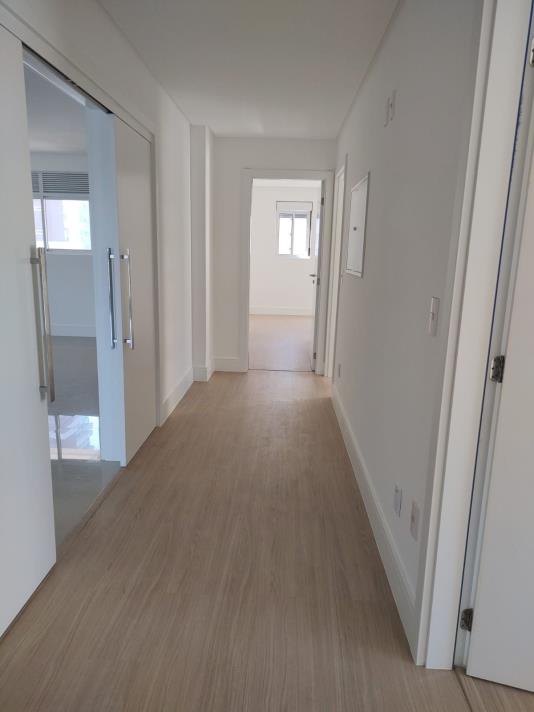 Apartamento Código 5467 para Venda Residencial Mirante das Águas no bairro Centro na cidade de Balneário Camboriú 