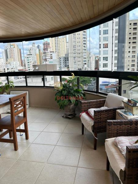 Apartamento Código 5521 para Venda SETHI I no bairro Centro na cidade de Balneário Camboriú 