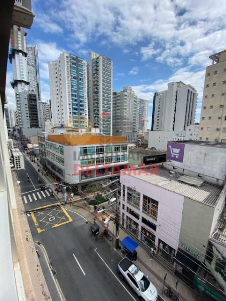 Apartamento Código 5527 a Venda no bairro Centro na cidade de Balneário Camboriúna Imobiliária DeltaMar 