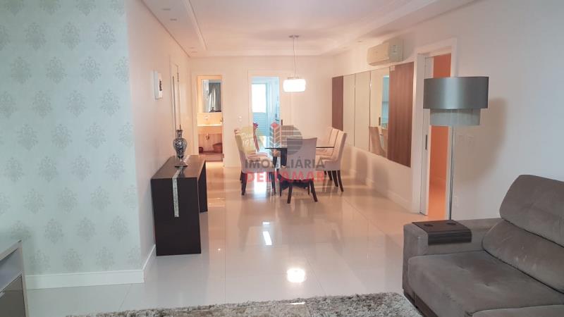 Apartamento Codigo 5541 para Alugar na temporadano bairro Centro na cidade de Balneário Camboriúna Imobiliária DeltaMar 