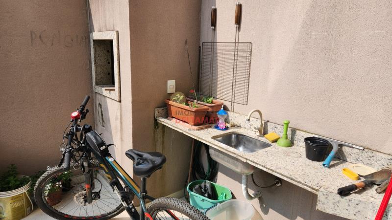 Apartamento Código 5572 para Venda ED. MONTEIRO LOBATO no bairro Praia dos Amores na cidade de Balneário Camboriú 