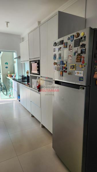 Apartamento Código 5572 para Venda ED. MONTEIRO LOBATO no bairro Praia dos Amores na cidade de Balneário Camboriú 