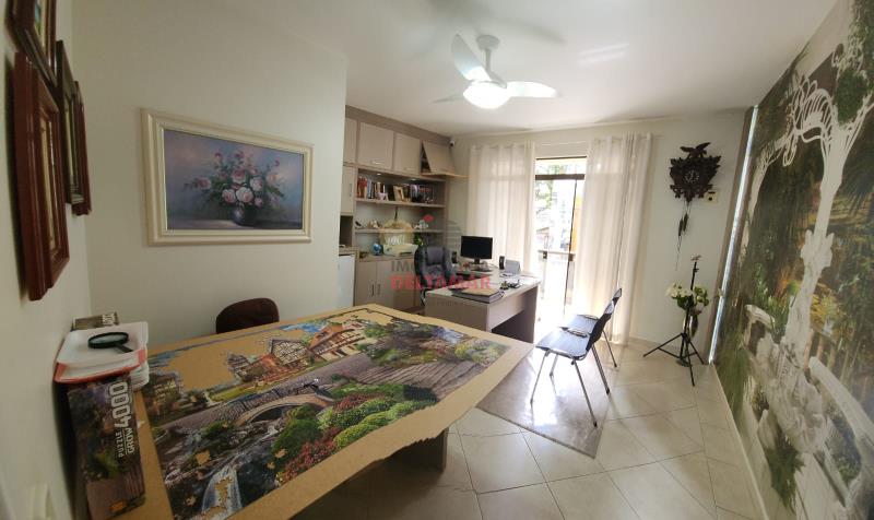 Conjunto de Salas Código 5573 a Venda no bairro Centro na cidade de Balneário Camboriúna Imobiliária DeltaMar5 