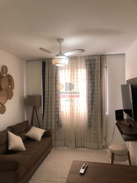 Apartamento Código 5599 para alugar ILHA DO FAROL no bairro Pioneiros na cidade de Balneário Camboriú 